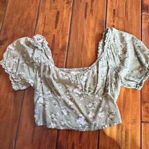 Hollister green floral top